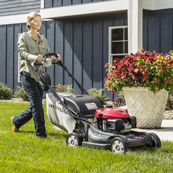 Honda HRX217VLA Self-Propelled Gas Mower 53.3cm