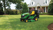 John Deere S140 Lawn Tractor 121.9cm